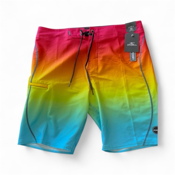 O’Neill Hyperfreak Men’s Boardshorts Size 32 Rainbow Ombre Swim Trunks NWT - Picture 1 of 10